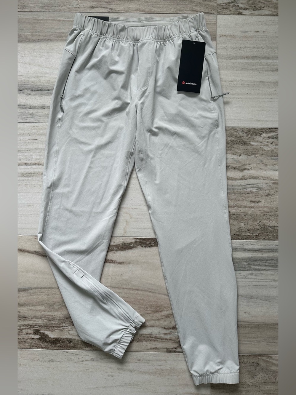lululemon athletica Men’s Light Gray Performance Joggers
